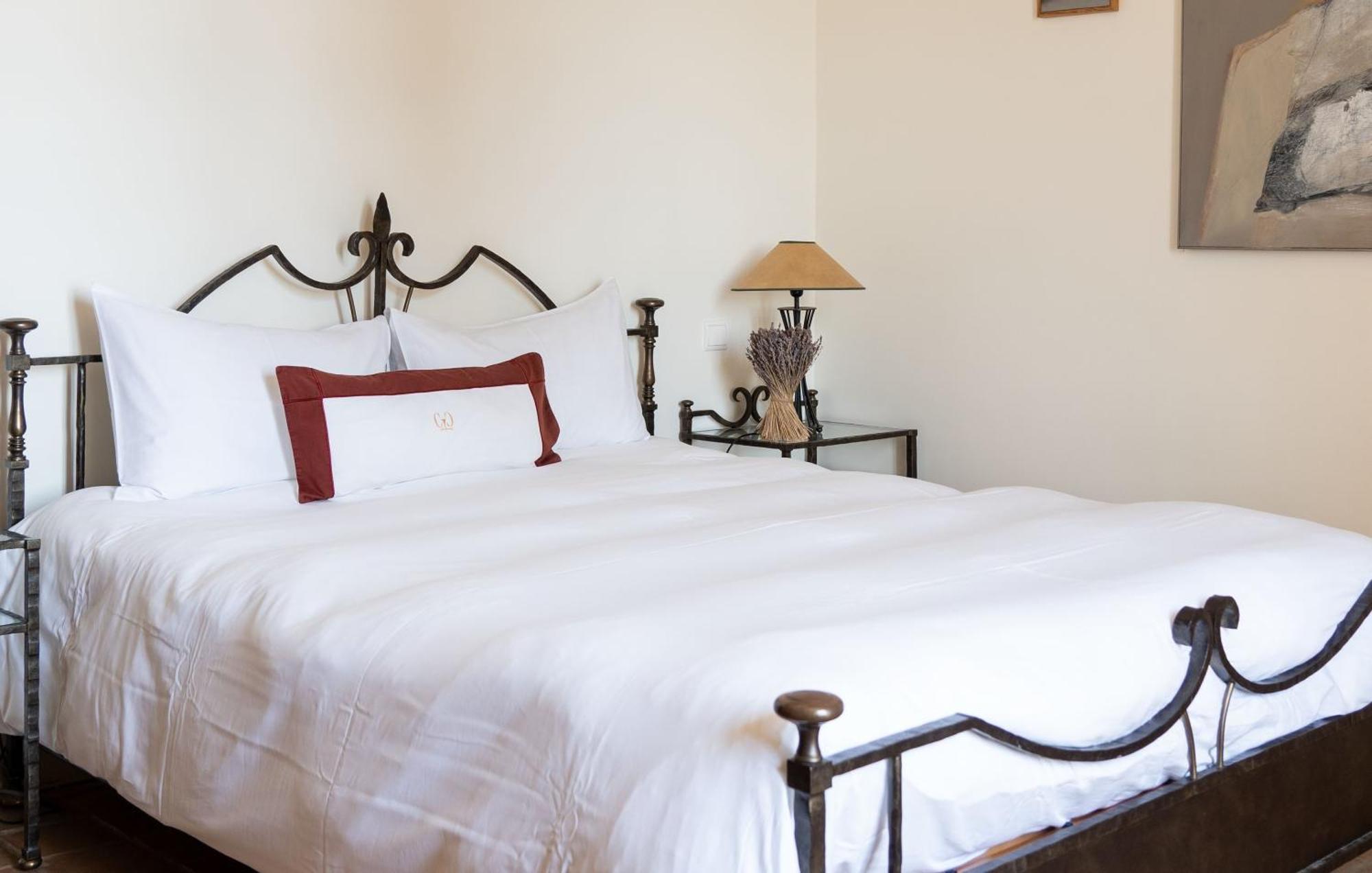 Chateau Les Crostes ลอร์เกส ห้อง รูปภาพ